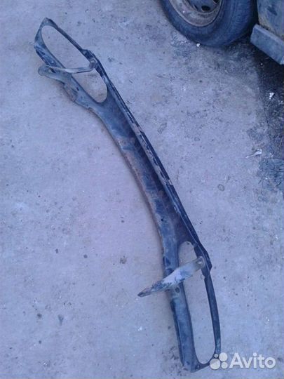 Усилитель переднего бампера опель омега б