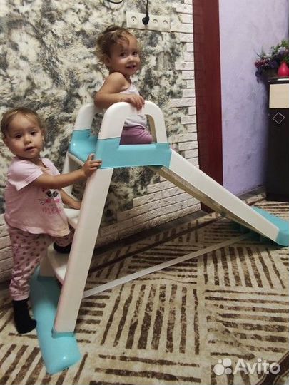Детская горка много разных