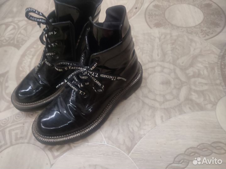 Ботинки женские