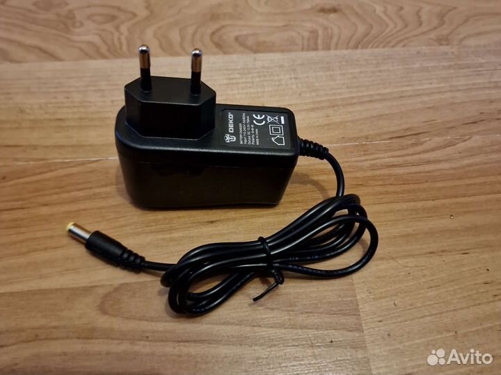 Зарядное устройство 12в