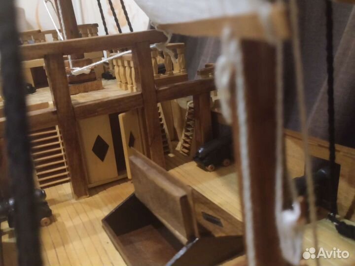 Модель корабля ручной работы