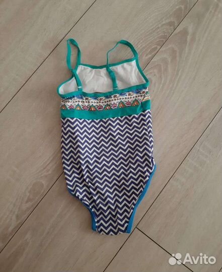 Купальники и шапочка плавания