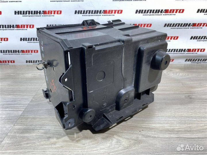 Корпус акб Mazda 3 Bk 1.6 2008
