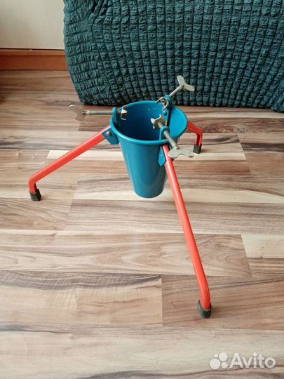 Подставка для живой елки