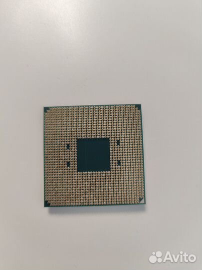 Процессор AMD Ryzen 7 3800X + термопаста