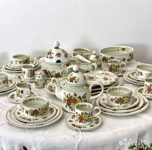 Villeroy boch cottage посуда. Виллерой бох авито. Виллерой бош пасхальная коллекция. Manoir villeroy boch посуда. Ваза виллерой и бох.