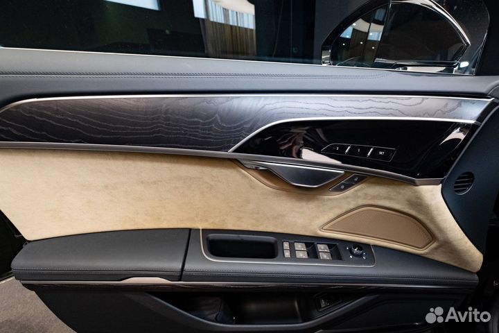 Audi A8 3.0 AT, 2021