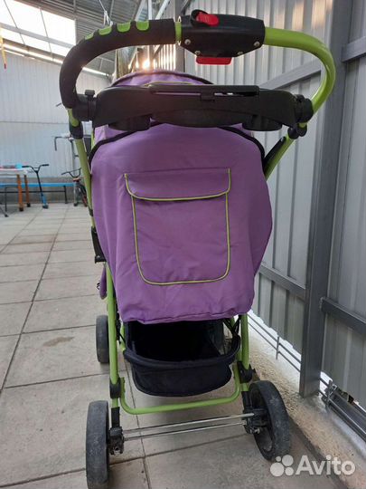 Прогулочная коляска