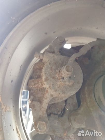 Супорт передний правый Kia Sportage 3