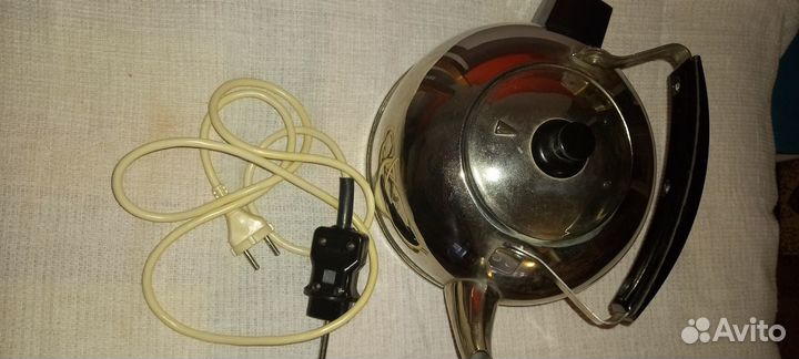 Чайник электрический ретро