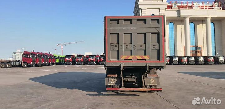 Shacman (Shaanxi) SX33186V366, 2022