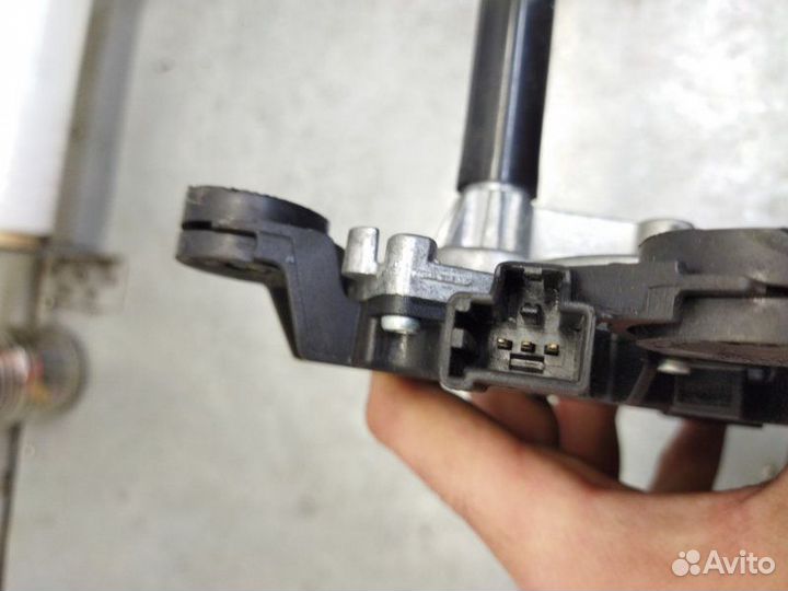 Моторчик стеклоочистителя Ford Focus 3 хетчбэк 1.6