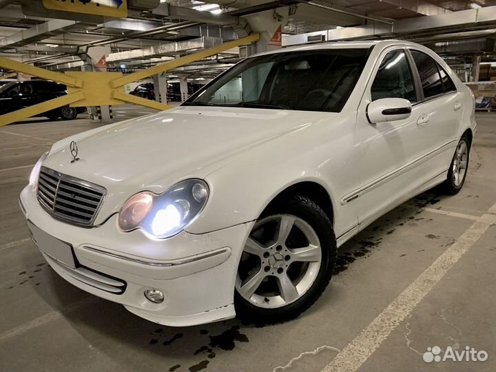 Mercedes-Benz C-класс 1.8 AT, 2004, 421 680 км