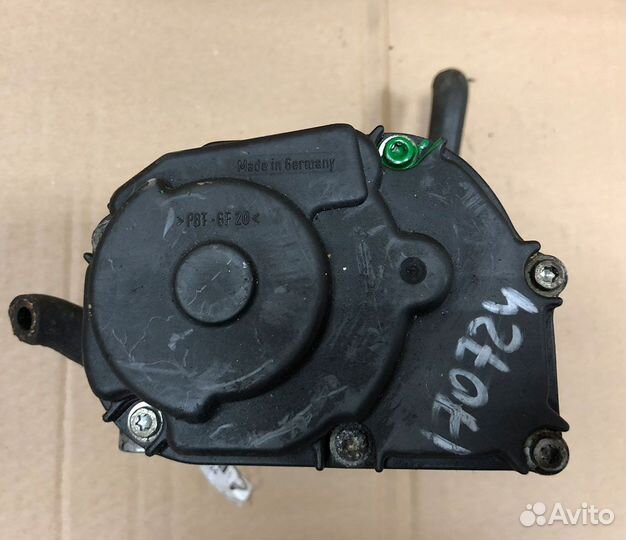 Заслонка дроссельная VW Golf 4 1.6 AKL