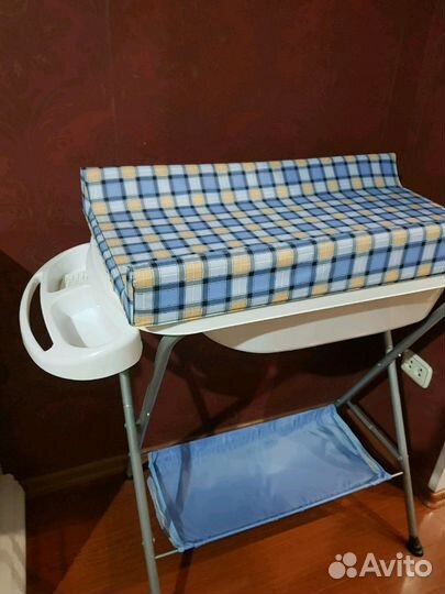 Пеленальный стол с ванночкой Selby