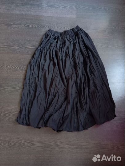 Черная эластичная юбка