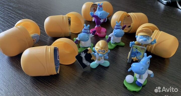 Игрушки из шоколадных яиц