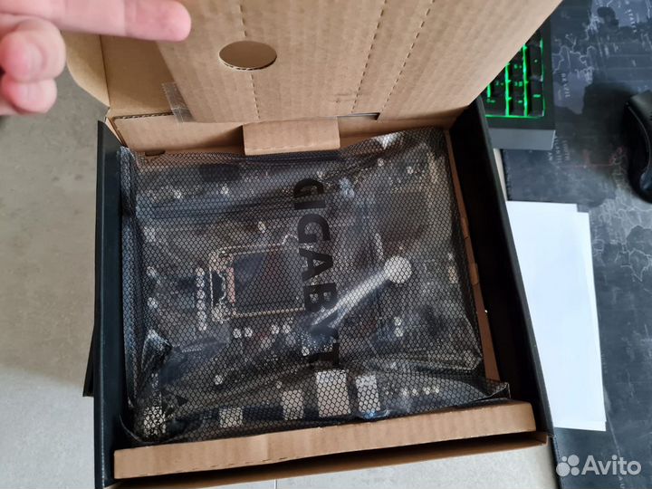 Новая материнская плата 1200 H470M Чек гарантия