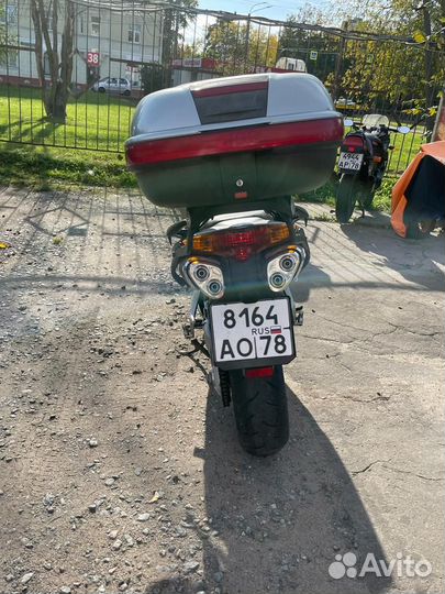 Мотоцикл Honda VFR 800