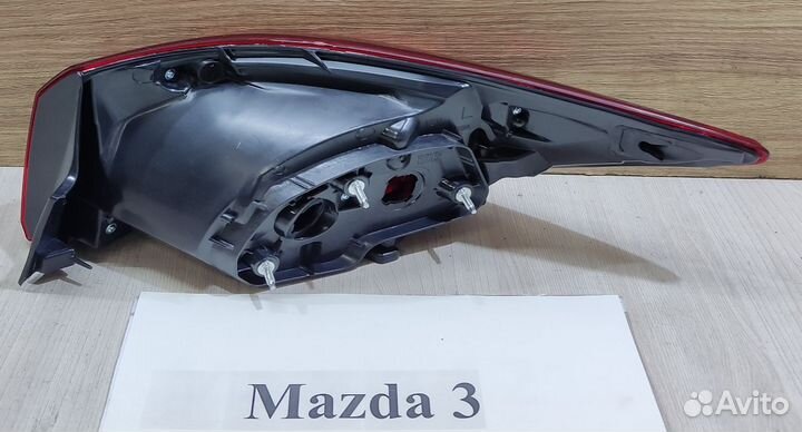 Фонарь задний Lh новый Mazda 3, 2014г