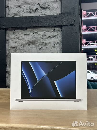 Apple Macbook Pro 14 M2 Max 8TB 96GB