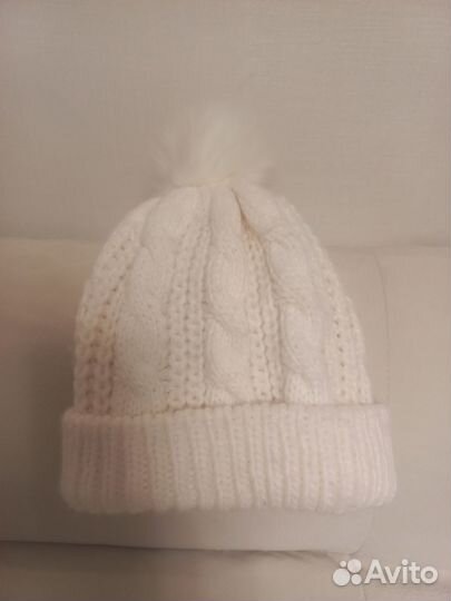 2 вязан. Шапочки, светлые