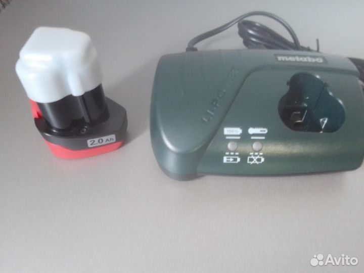 Зарядное устройство Metabo LC 40 +2акб в комплекте