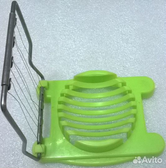 Сахарница без крышки, яйцерезка (бонусные товары)