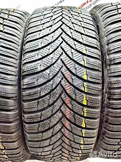 Firestone Winterhawk 4 225/55 R18 102V