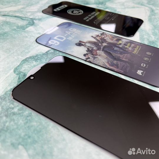 Защитные стекла для всех моделей iPhone