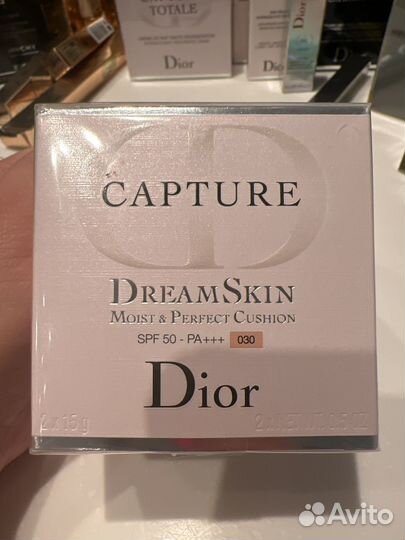 Dior capture кушон со сменным блоком dream skin