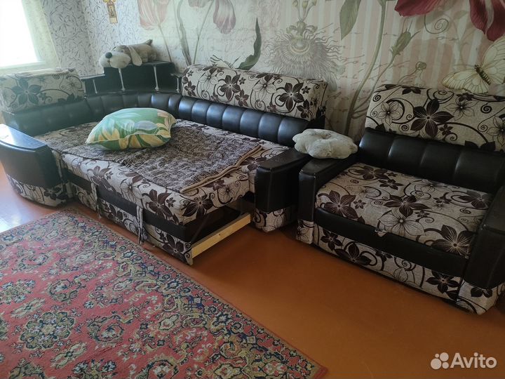 Угловой диван