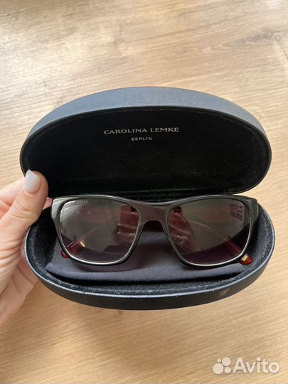 Солнцезащитные очки Carolina Lemke