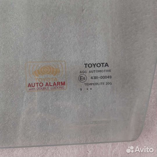 Toyota Rav4 XA50 стекло двери передней левой