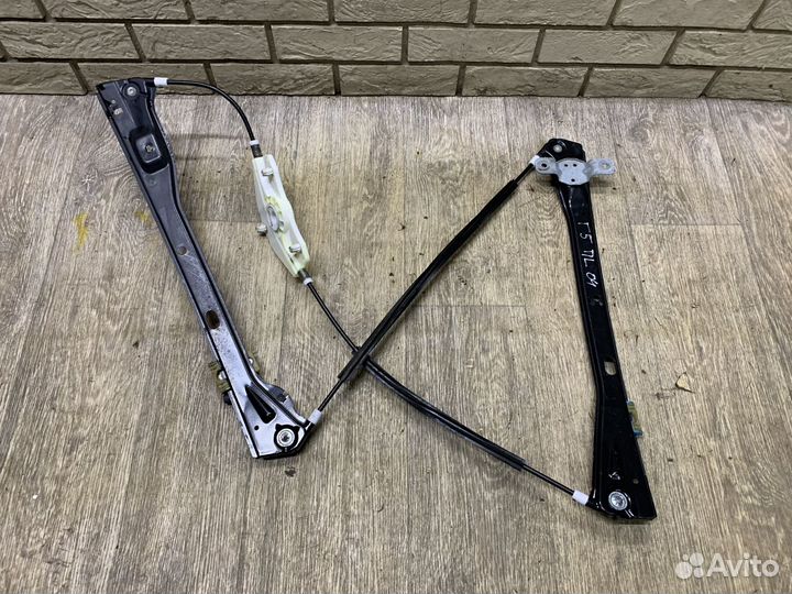 VW Golf 5 Стеклоподъемник электр. передний RH