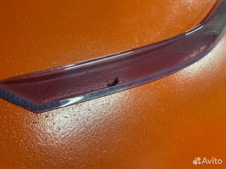 Ветровик, ветровики передний правый Mercedes Benz