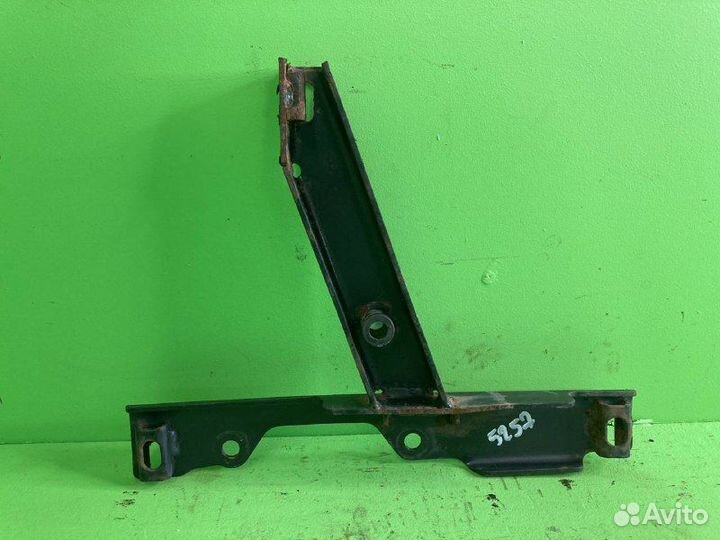 Кронштейн крепления MAN TGA