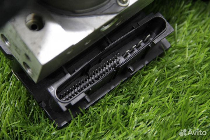 Блок abs Nissan Fuga PY50-219244 VQ35DE