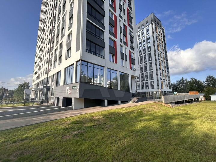 3-к. квартира, 71 м², 10/16 эт.