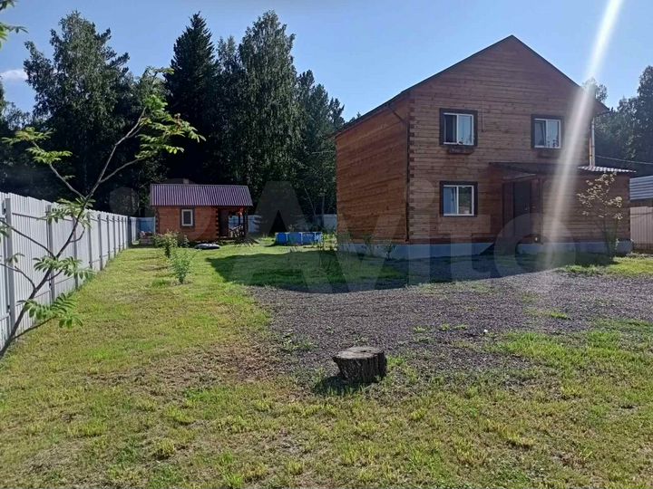 Коттедж 133 м² на участке 12 сот.