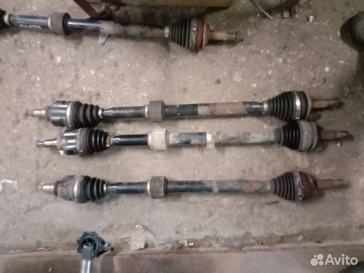 Привод передний правый Тойота Королла Е150