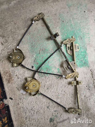 Стеклоподьемник