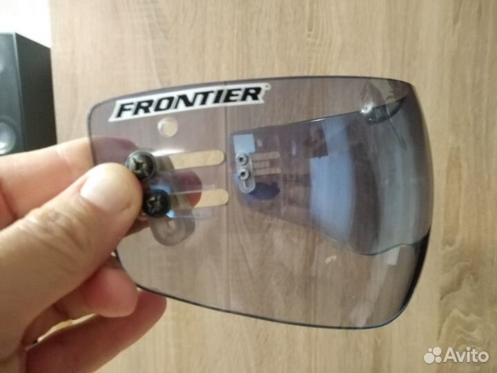 Продам визор хоккейный