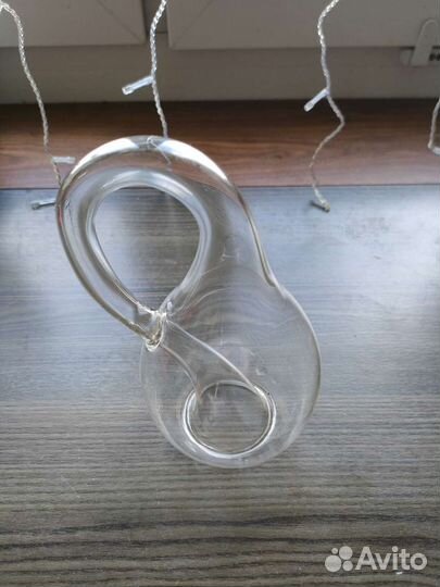 Сосуд Клейна в подарочном колпаке