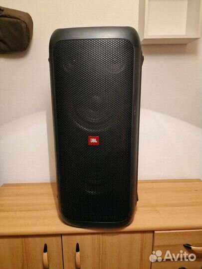 Колонка портативная JBL PartyBox 300 с чехлом