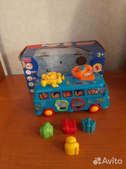 Игрушка автобус музыкальный новый