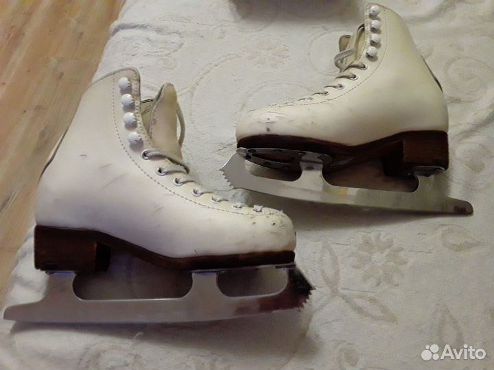 Фигурные коньки wifa 30