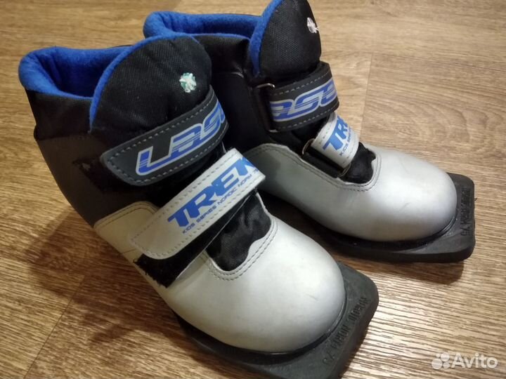 Лыжные ботинки детские 33р