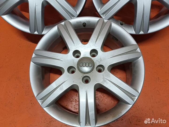 3 шт. Диски - R18 (5х130)