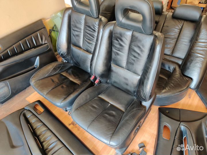 Кожаный салон Mitsubishi Galant 8